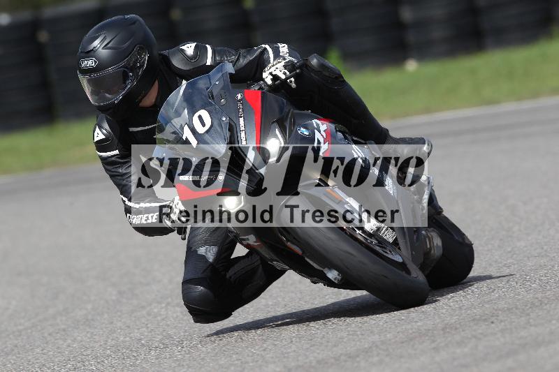 /Archiv-2022/63 10.09.2022 Speer Racing ADR/RSE/10